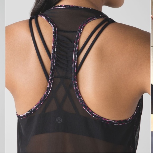 Lululemon Sunshine Salutation Tank Sz 6 
Mini Ripple Boom Juice Multi / Black - Picture 2 of 9